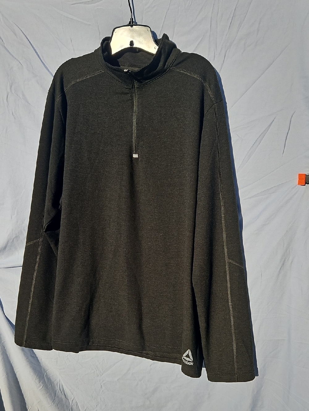 Reebok Men’s Deep Green Half-Zip Pullover    Size XL